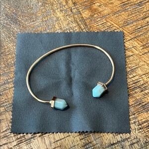 Elegant Gold and Blue Stone Bracelet
